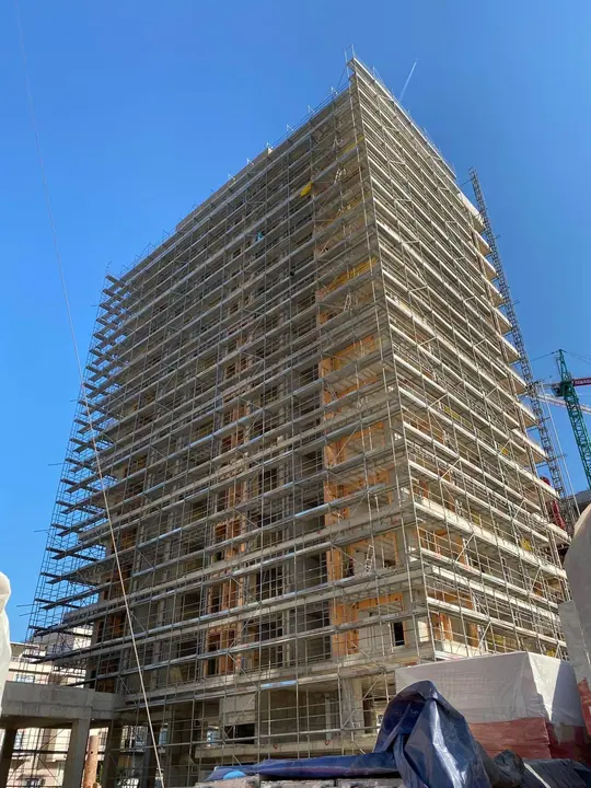 Secure Facade Scaffolding